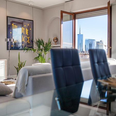 Stelvio Rooftop - Penthouse Skyline With Terrace And Jacuzzi Mediolan Zewnętrze zdjęcie